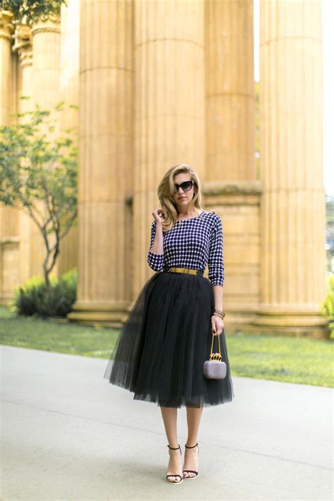 suits for tulle skirt.